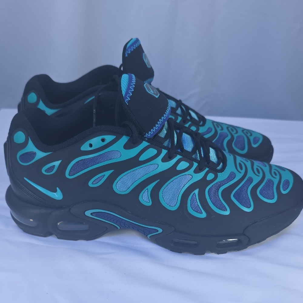 Nike Air Max Pulse In Black and Teal - Picture 4 of 5